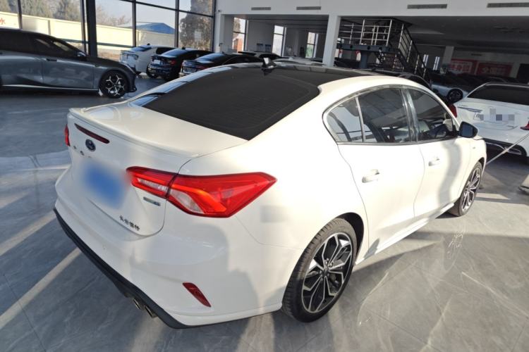 Used Ford Focus 2021 Sedan EcoBoost 180 Automatic ST Line
