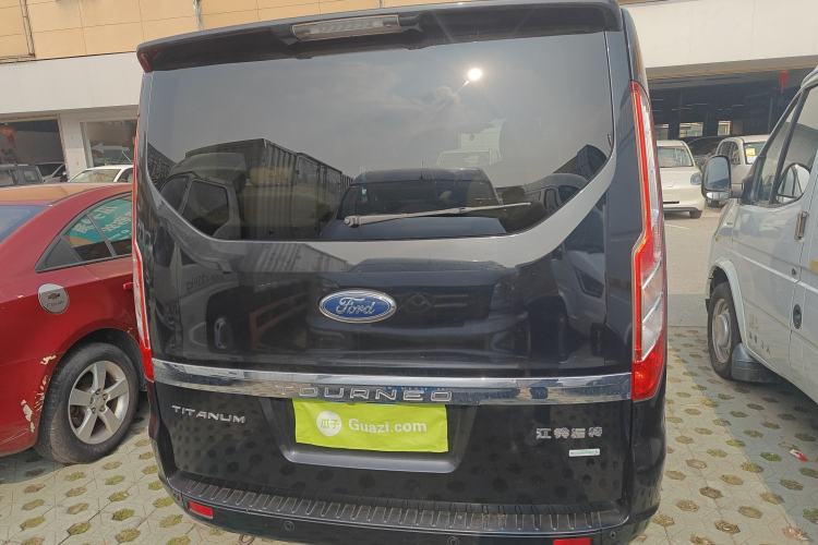 Used Ford Tourneo Custom 2017 2.0T Automatic Elite Version
