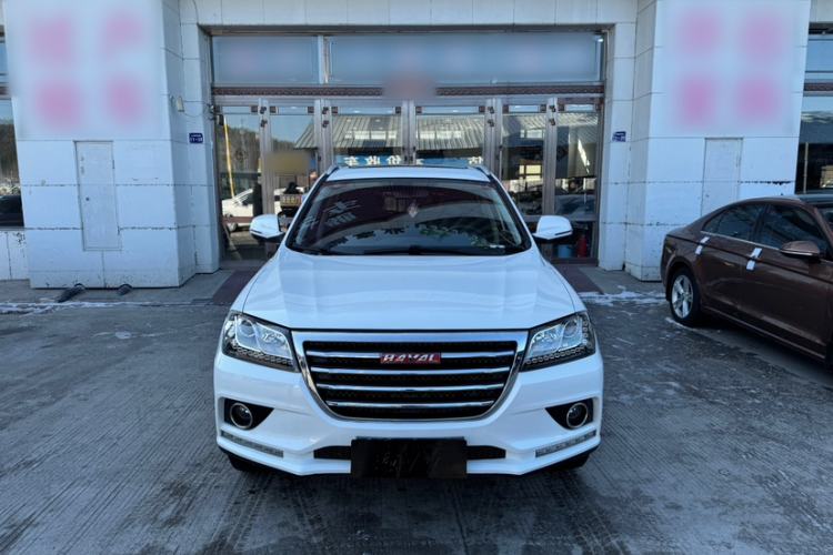 Used Haval H2 2018 Red-Label 1.5T Dual-Clutch Two-Wheel-Drive Luxury Model