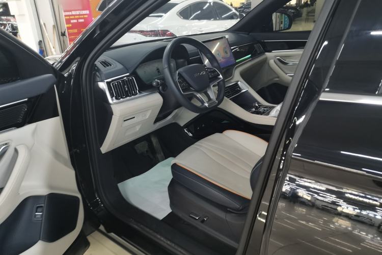 Used BYD Song PLUS New Energy 2023 Champion Edition DM-i 110KM Flagship PLUS
