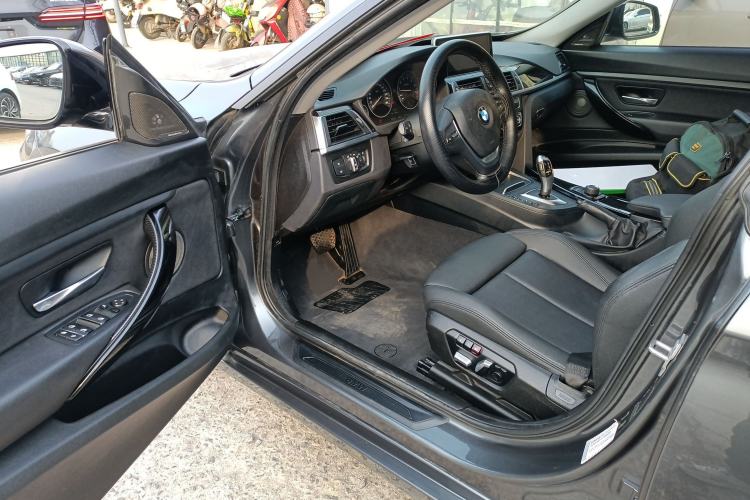 Used BMW 3 Series GT 2018 320i Sport Edition