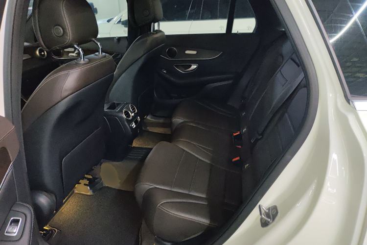 Used Mercedes-Benz GLC 2020 Facelift GLC 300 L 4MATIC Dynamic Edition