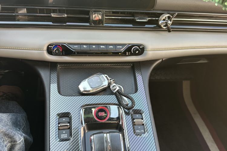 Used GAC Trumpchi EMPOW 2021 270T DCT J16 Version
