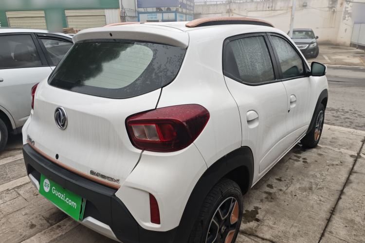 Used Dongfeng NAMMI BOX 2022 Chasing Wind Edition 331 km Standard Model
