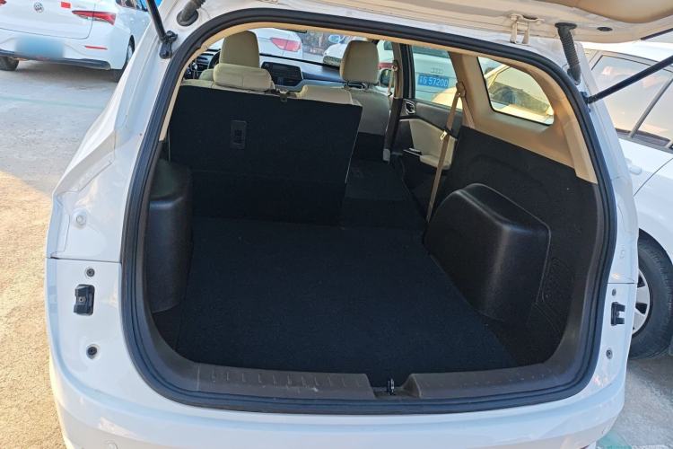 Used Baojun 310W 2017 1.5L Manual Comfort Version China VI Emission Standard