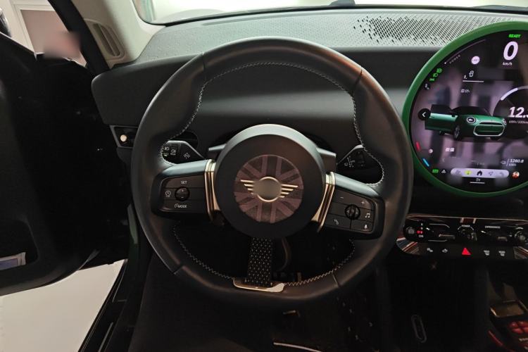 Used  Electric MINI COOPER 2024 456km COOPER E Classic Edition
