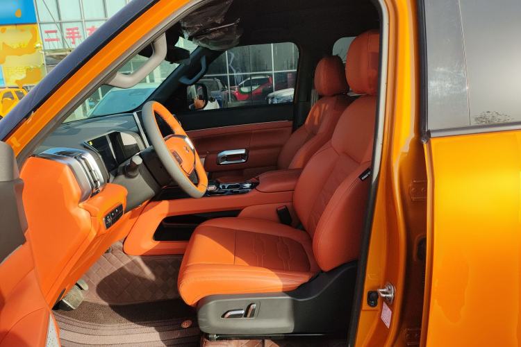 Used Dongfeng Zhengzhou Nissan Z9 2025 GT 2.0T Automatic Gasoline 4x4 Smart Edition
