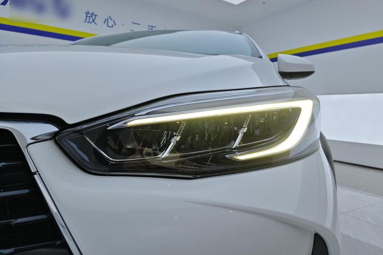 Used Toyota YARiS L 2020 X-Trail X 1.5L CVT Luxury Edition
