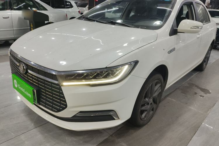 Used BYD Qin New Energy 2019 High-Range Luxury Model
