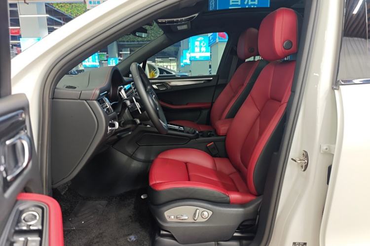 Used Porsche Macan 2023 Macan 2.0T
