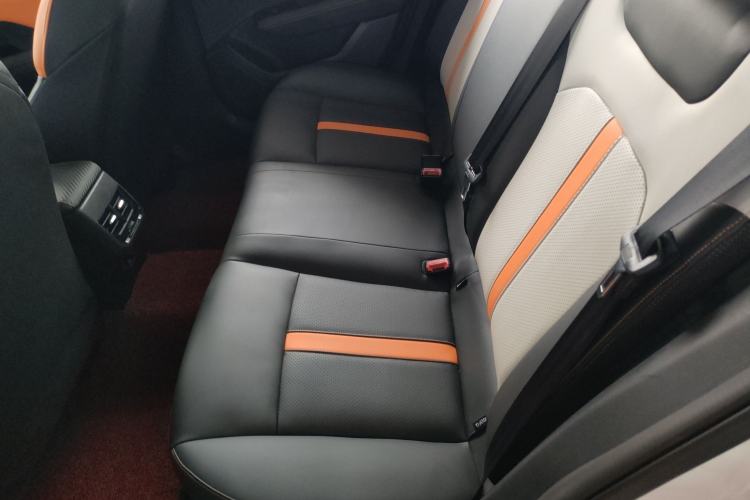 Used Dongfeng Aeolus Yixuan 2023 Mach Edition 1.5L Automatic Chasing Shadow Version
