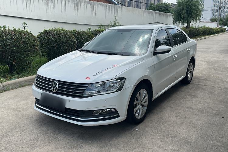 Used Volkswagen Lavida 2017 1.6L Automatic Comfort Edition
