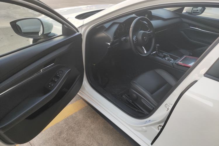 Used Mazda Mazda 3 Axela 2023 2.0L Automatic Zhiya Edition
