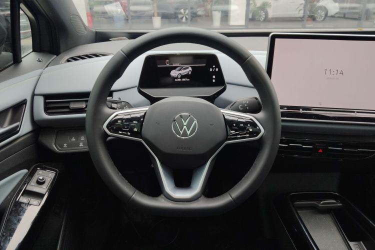 Used Volkswagen ID.4 X 2025 Smart Version Pure & Intelligent Enjoyment Edition
