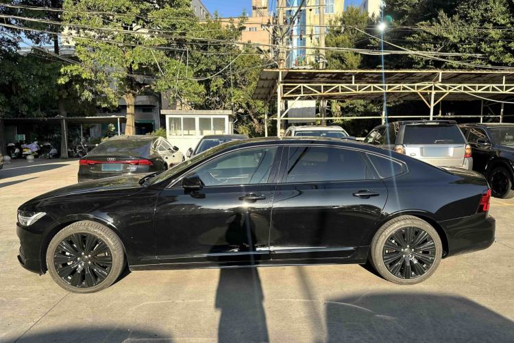 Used Volvo S90 2024 B5 Zhiyuan Luxury Edition
