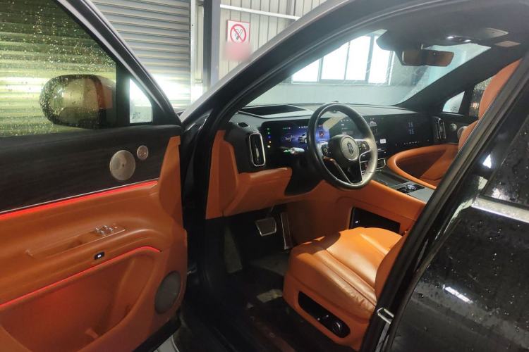 Used Hima AITO M9 2024 Range-Extended Ultra Version 42 kWh 6-Seater Model
