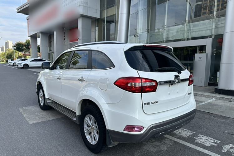 Used JMC Yusheng S350 2013 2.4T Automatic 2WD Diesel Luxury Edition 5 Seats
