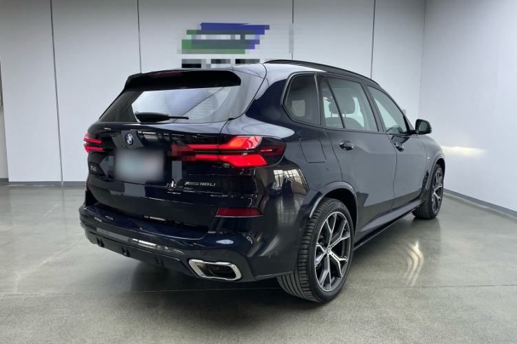 Used BMW X5 2023 xDrive 30Li Luxury M Sport Night Edition Package
