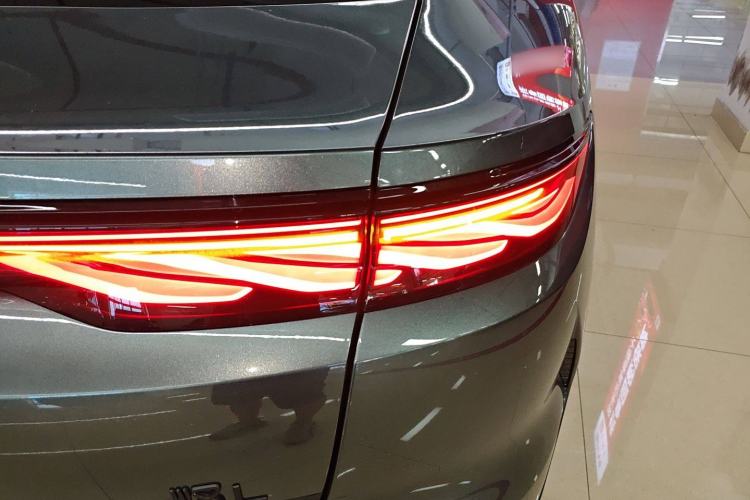 Used BYD Han L 2025 DM-p Four-Wheel-Drive LiDAR Flagship Model
