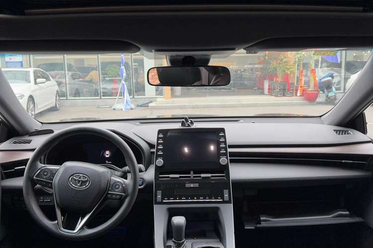 Used Toyota Avalon 2022 2.0L Ambition Edition
