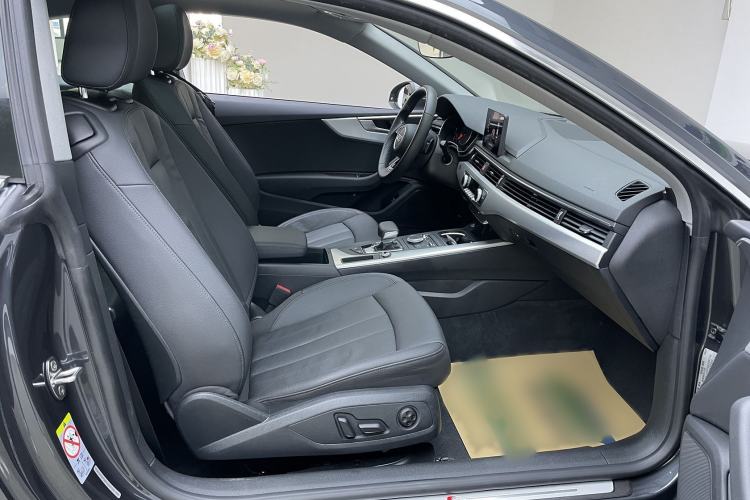 Used Audi A5 2020 Coupe 40 TFSI Fashion Edition China VI Emission Standard