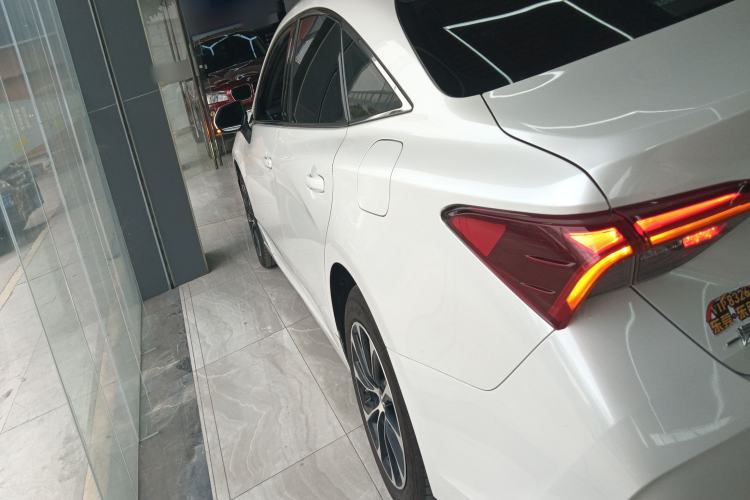 Used Toyota Avalon 2023 2.0L Premium Edition