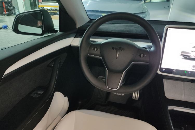 Used Tesla Model Y 2022 Performance High-Performance All-Wheel-Drive Version
