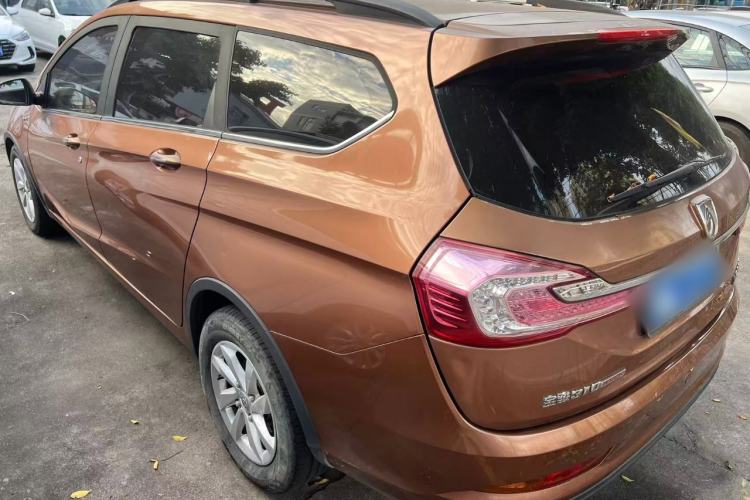 Used Baojun 310W 2017 1.5L Manual Fashion Model China V
