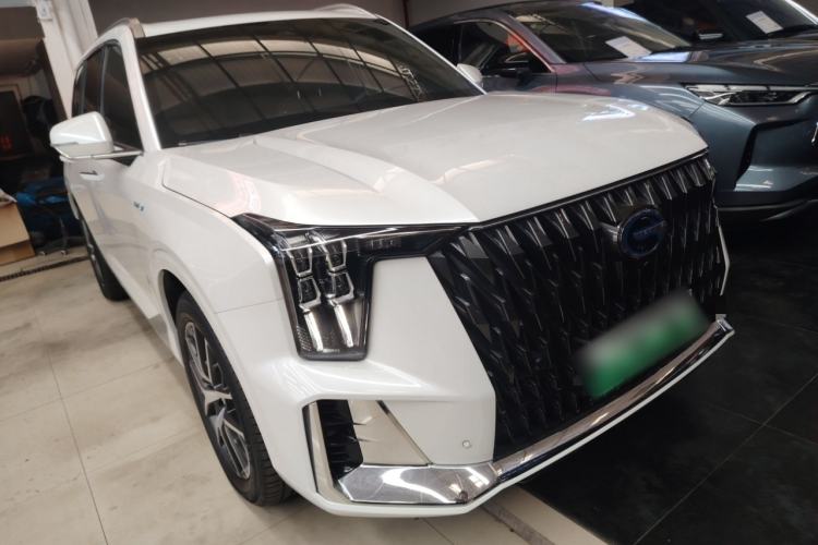 Used GAC Trumpchi ES9 2024 PHEV with 143 km Max