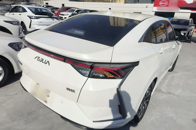 Used Dongfeng Aeolus Yixuan 2021 230T Automatic Glory Edition