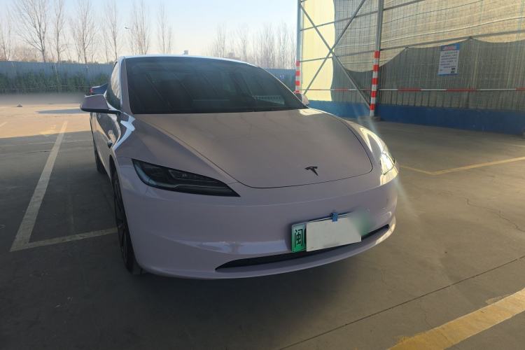 Used Tesla Model 3 2023 Rear-Wheel-Drive Version
