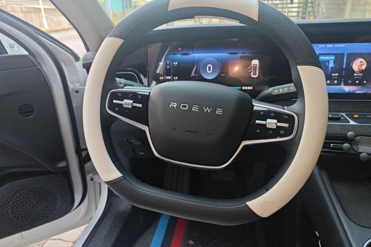 Used Roewe D7 2025 DMH 125km World Champion Excellence Edition
