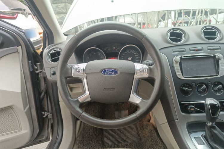 Used Ford Mondeo 2013 2.3L Fashion Edition
