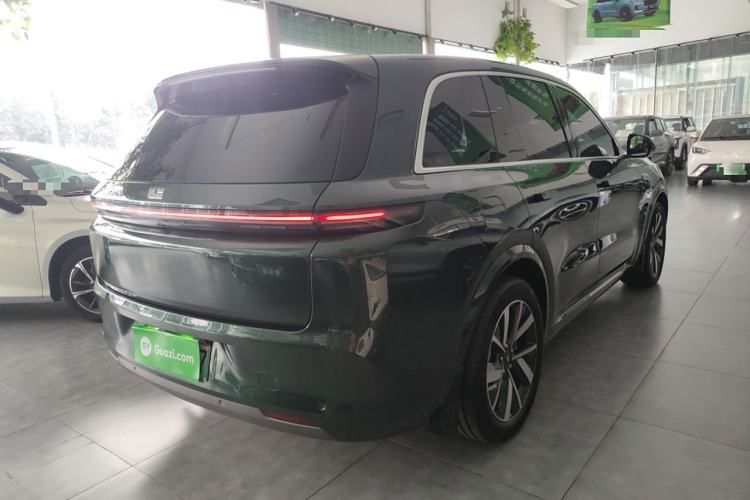 Used Li Auto L8 2023 Pro Model
