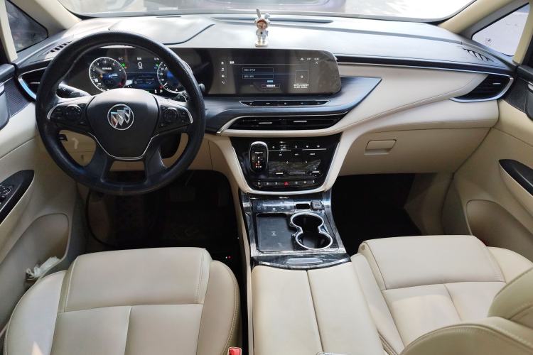 Used Buick GL8 2022 ES Landtrek 653T Luxury Edition