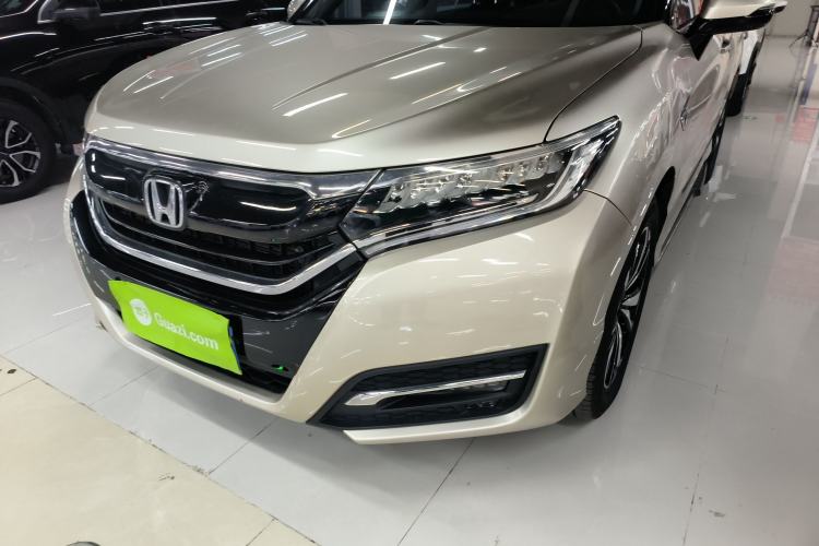 Used Honda UR-V 2017 240TURBO Two-Wheel Drive Luxury Edition China V
