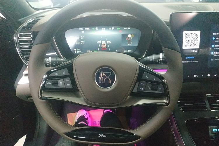 Used BYD Han 2025 DM-i 125KM Prestige Model