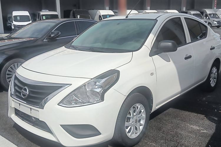 Used Nissan Sunny 2014 1.5XE Manual Comfort Edition
