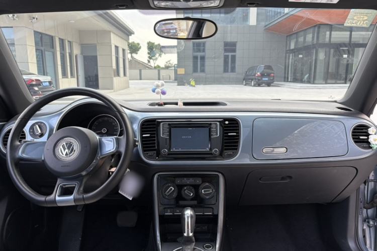 Used Volkswagen Beetle 2018 180TSI Shangle Model
