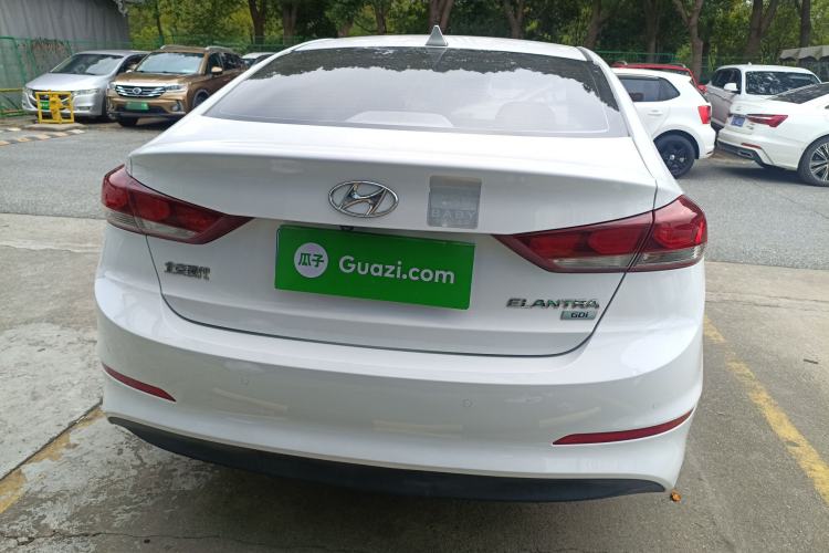 Used Hyundai Elantra 2016 1.6L Automatic ZhiXuan – Elite Version
