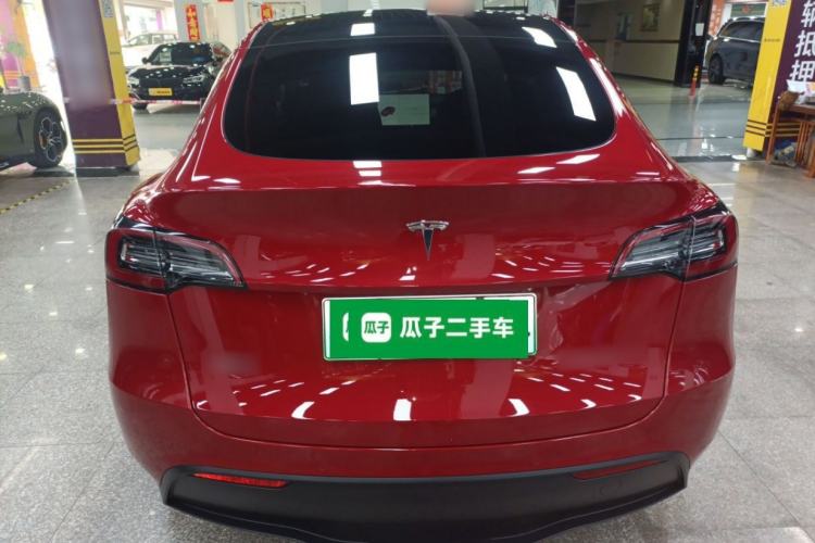 Used Tesla Model Y 2021 Long-Range All-Wheel-Drive Version
