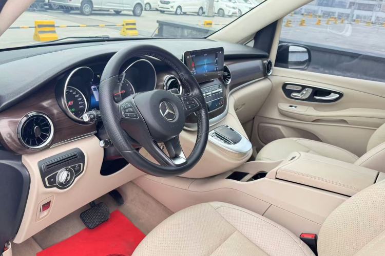 Used Mercedes-Benz V-Class 2020 V 260 Avantgarde Edition