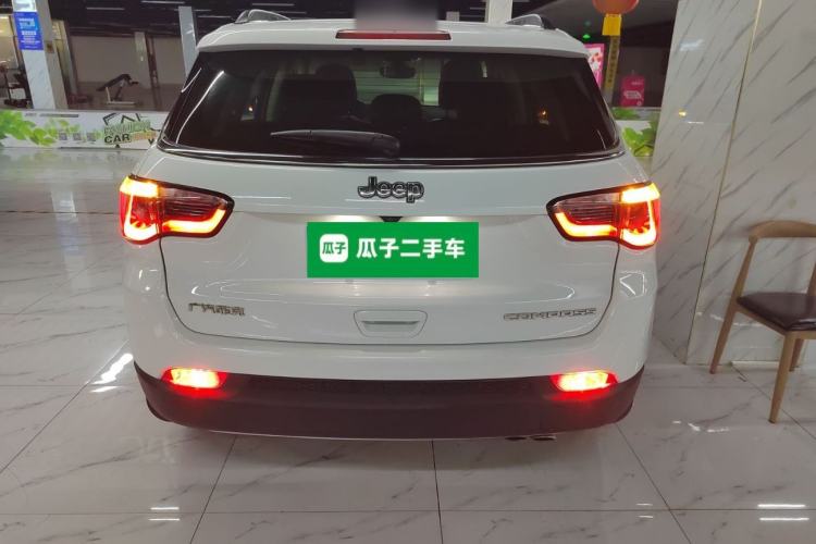 Used  Compass 2019 220T Automatic Enjoyment Version
