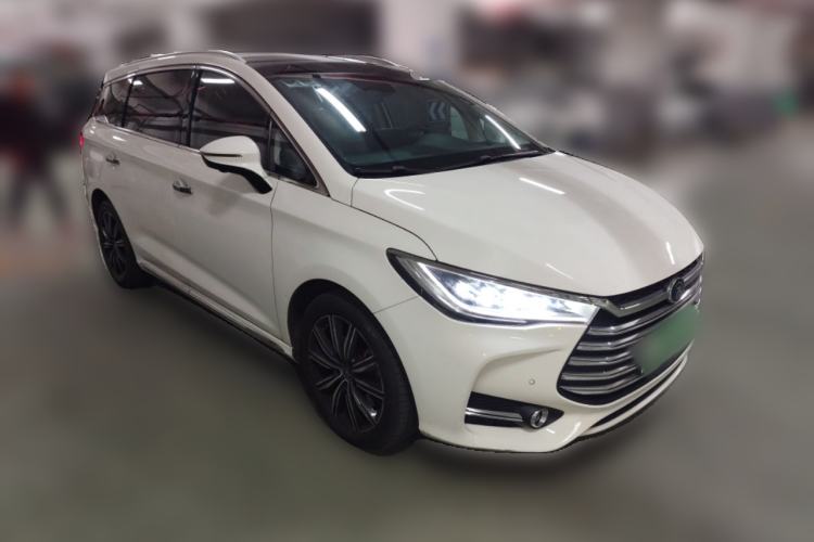 Used BYD Song MAX New Energy 2019 DM 1.5T Smart Connect Zhiyao Model 6 Seats China VI Standard
