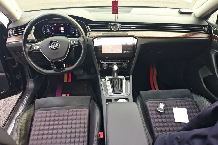 Used Volkswagen Magotan 2018 380TSI DSG Prestige Model
