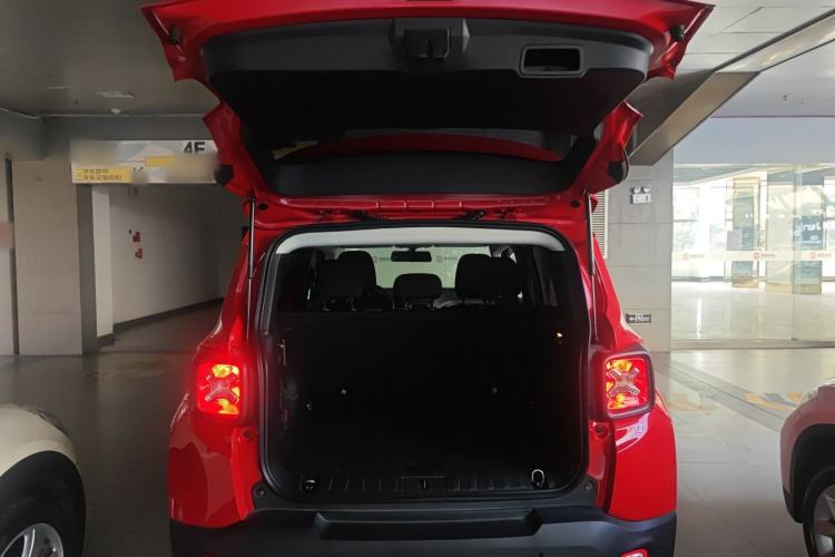 Used  Renegade 2017 180T Automatic High-Energy Version
