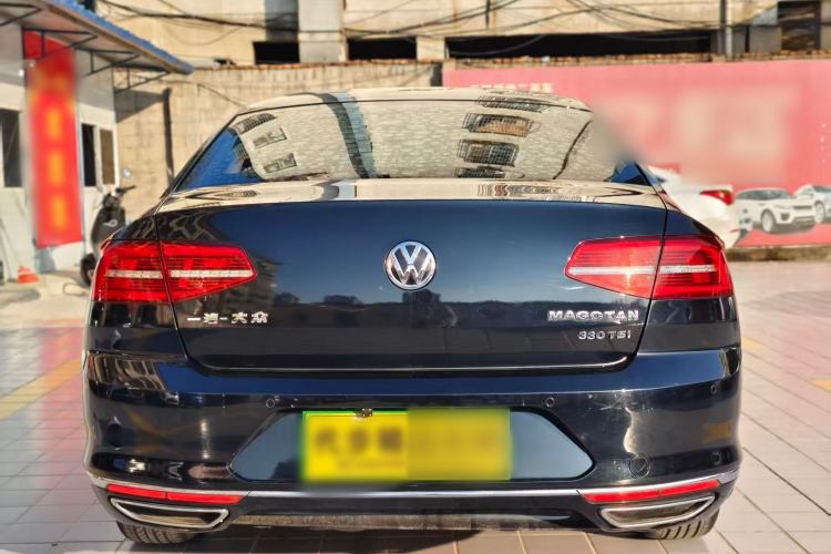 Used Volkswagen Magotan 2017 330TSI DSG Luxury Model
