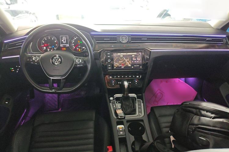 Used Volkswagen Magotan 2019 330TSI DSG Luxury Version China VI Standard
