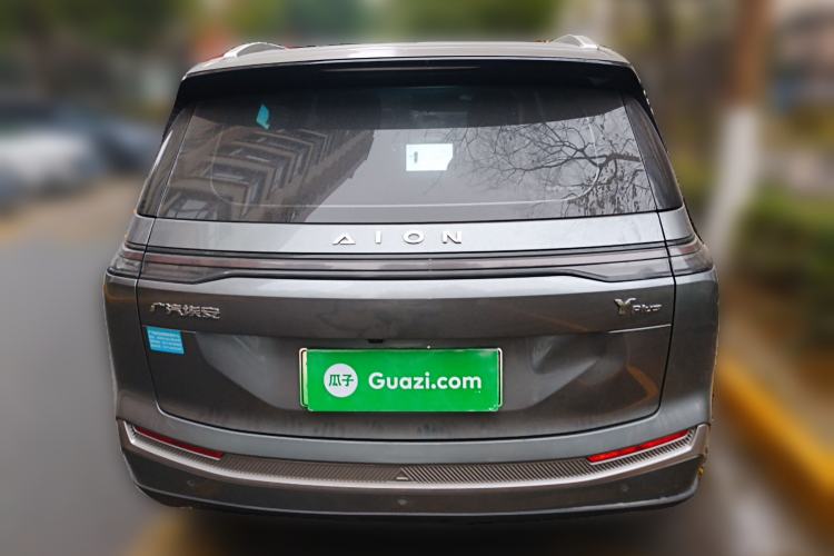 Used AION Y 2023 Younger
