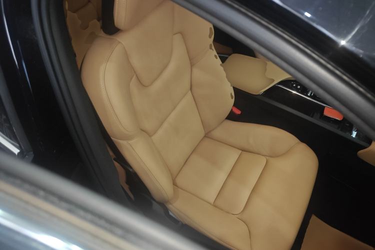 Used Volvo S90 2018 T4 Zhiyuan Edition